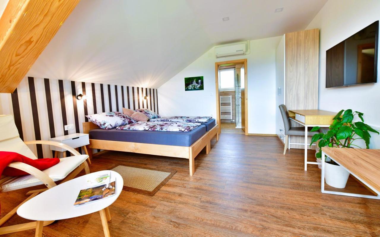 House Bela Vido Hotel Dreznik Grad Luaran gambar