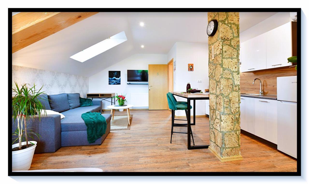 House Bela Vido Hotel Dreznik Grad Luaran gambar